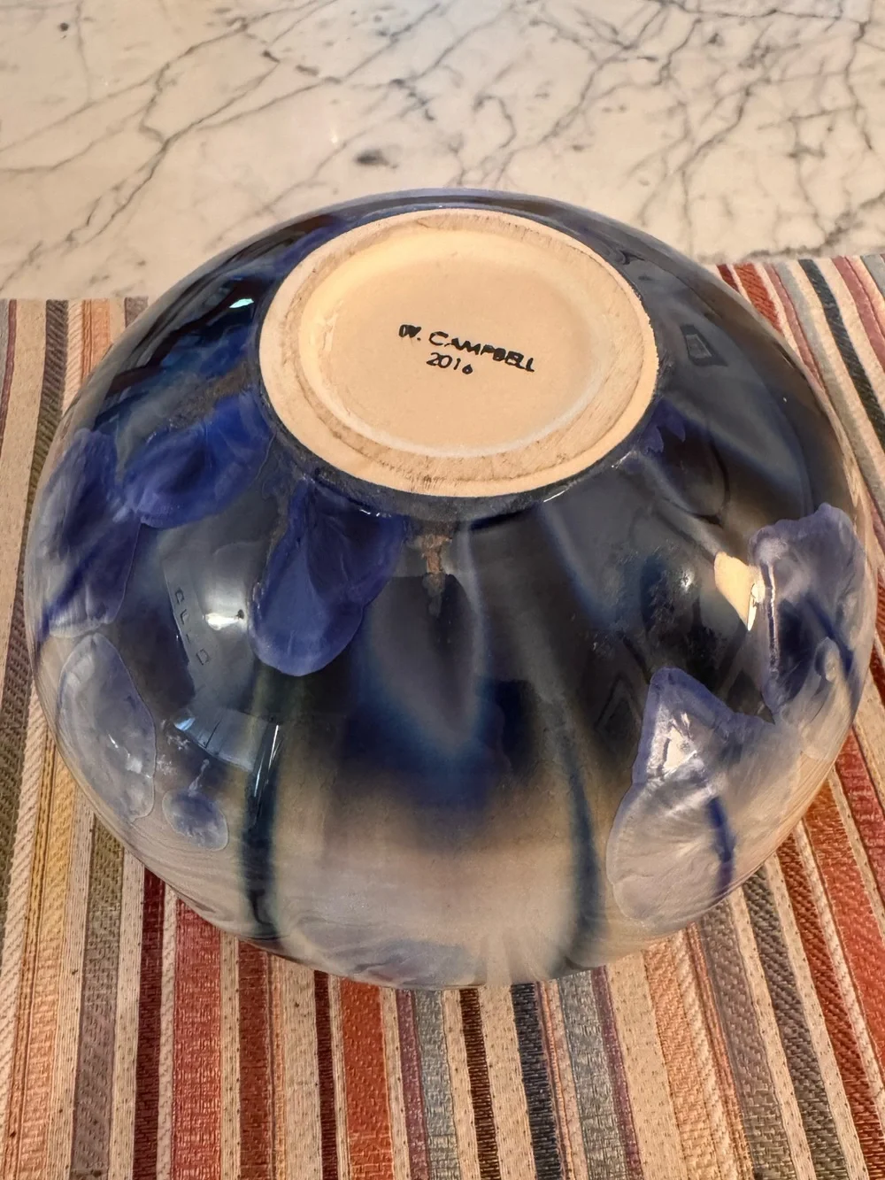 Annapolis pottery beautiful peony vase, 7x5